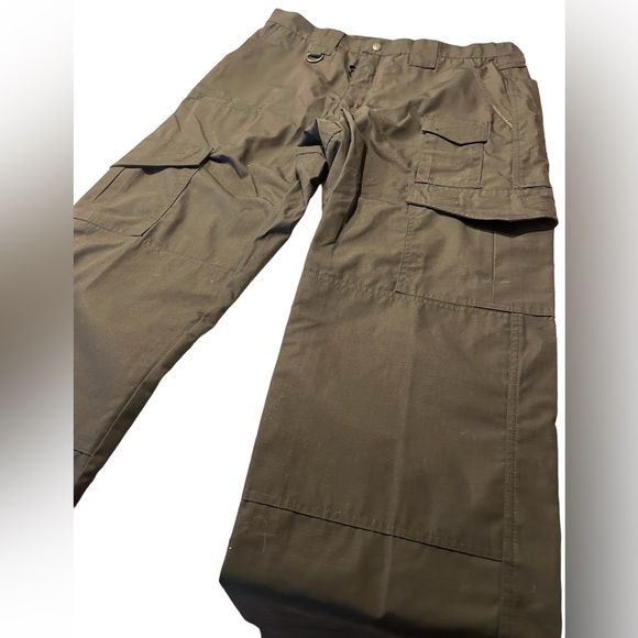 Women’s Propper Tactical Cargo Pants in Black - Picture 4 of 9